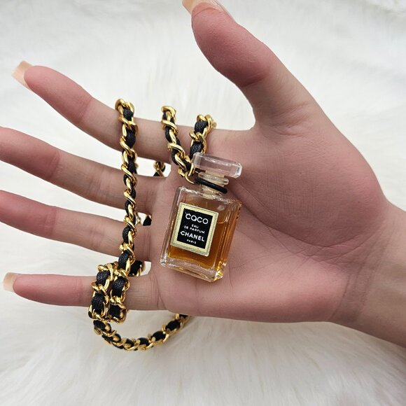 Chanel Coco Perfume Motif Fashion Necklace - Picture 9 of 16